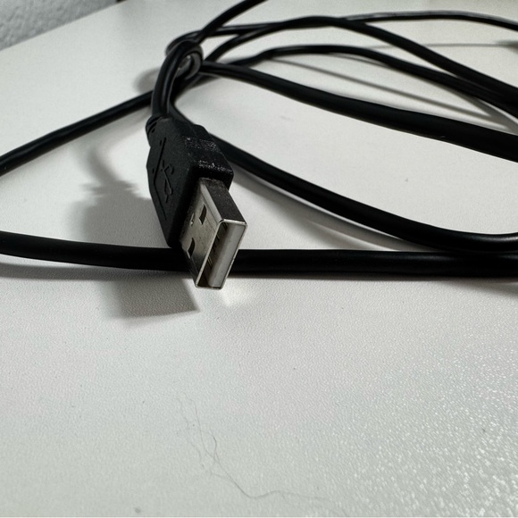 Alienware USB Keyboard - Picture 3 of 6